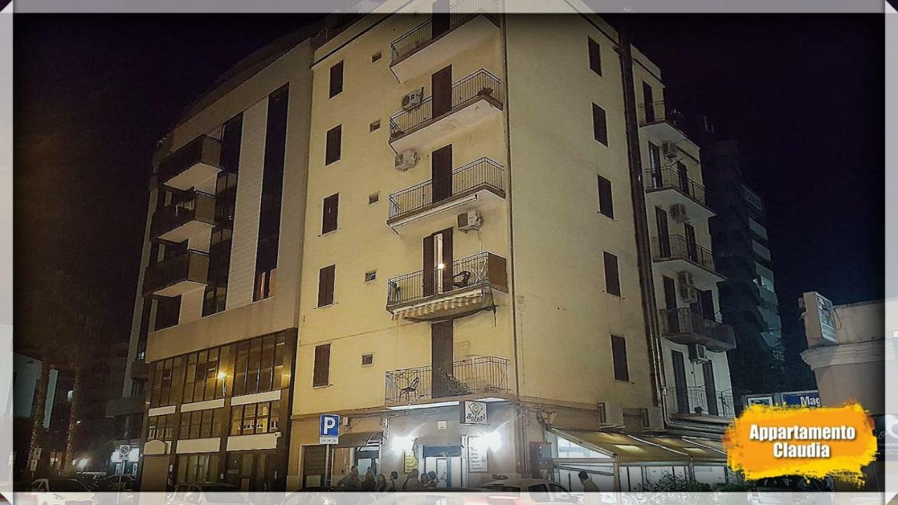 Appartamento Claudia Бари Экстерьер фото